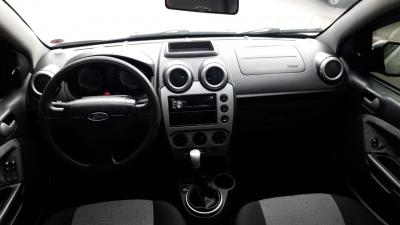Fiesta Sedan 1.0 8V Flex 4p