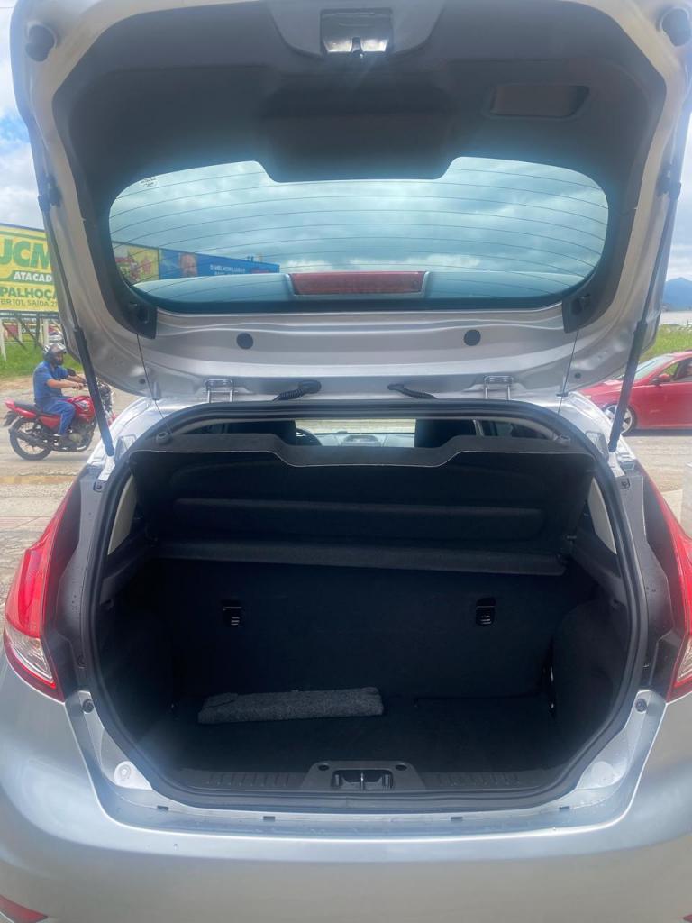 Ford New Fiesta Fiesta 1.5 16v flex mec. 5p    2015