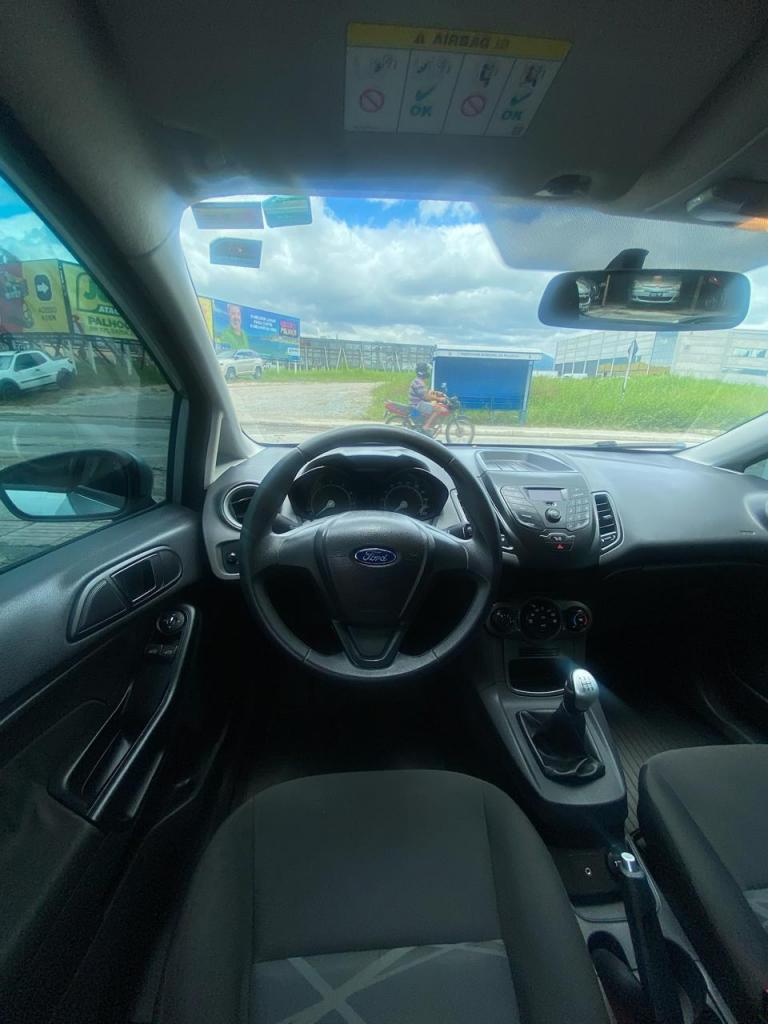 Ford New Fiesta Fiesta 1.5 16v flex mec. 5p    2015